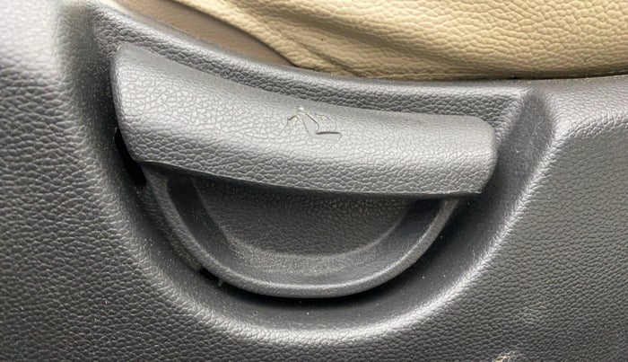 2019 Hyundai Xcent S 1.2, Petrol, Manual, 13,945 km, Driver Side Adjustment Panel