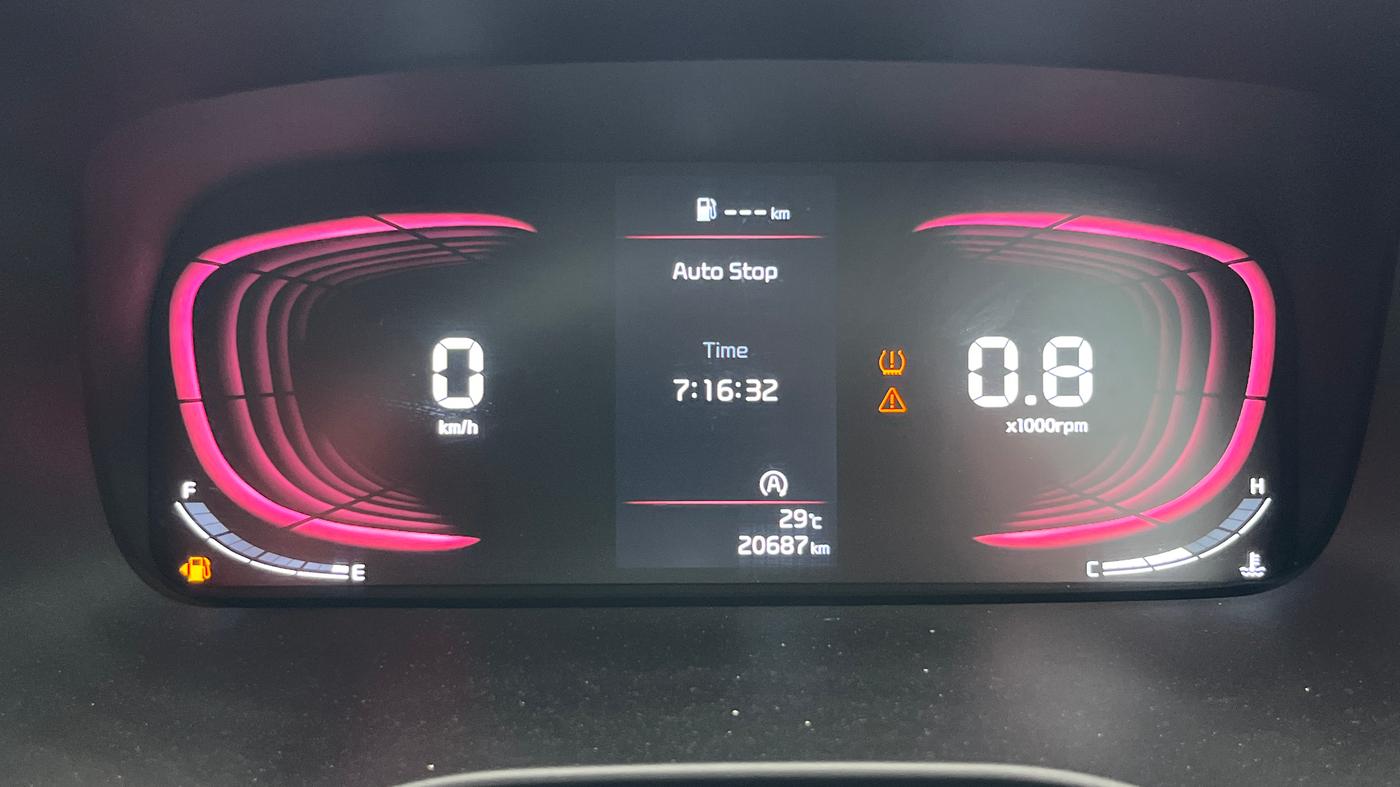 2023 KIA CARENS PRESTIGE 1.5 PETROL 7 STR, Petrol, Manual, 20,686 km, Odometer Image