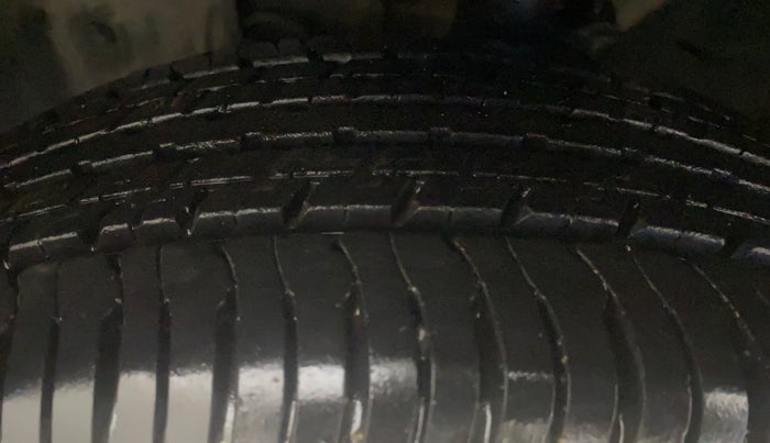 2013 Nissan Sunny XL, Petrol, Manual, 25,827 km, Left Front Tyre Tread