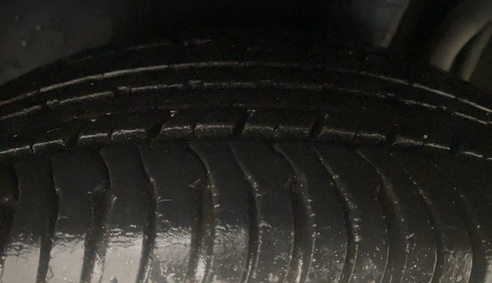 2013 Nissan Sunny XL, Petrol, Manual, 25,827 km, Left Rear Tyre Tread