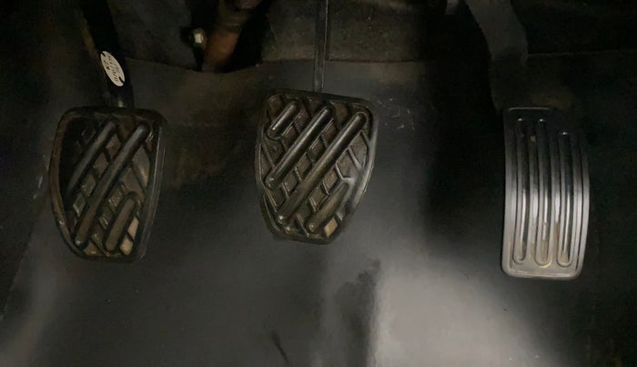 2015 Datsun Go Plus T, Petrol, Manual, 35,885 km, Pedals