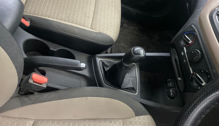 2015 Hyundai Elite i20 MAGNA 1.2, Petrol, Manual, 57,203 km, Gear Lever