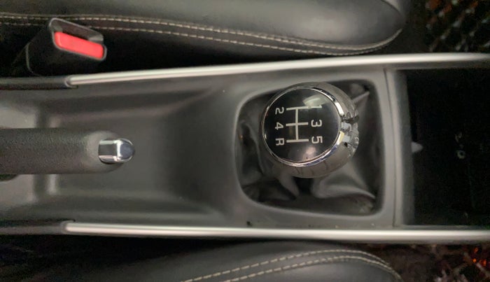 2017 Maruti Baleno ALPHA PETROL 1.2, Petrol, Manual, 85,567 km, Gear Lever