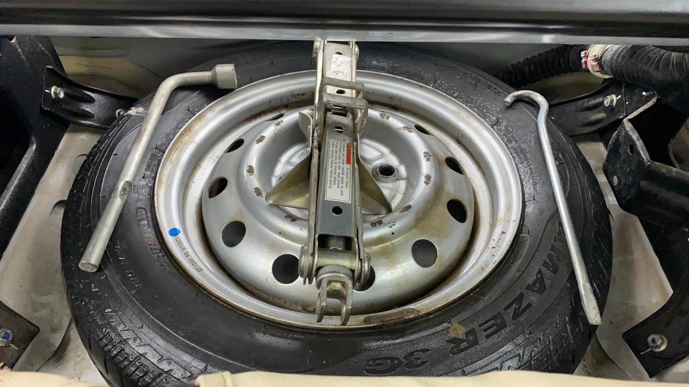 2018 Maruti Wagon R 1.0 LXI CNG, CNG, Manual, 56,476 km, Spare Tyre