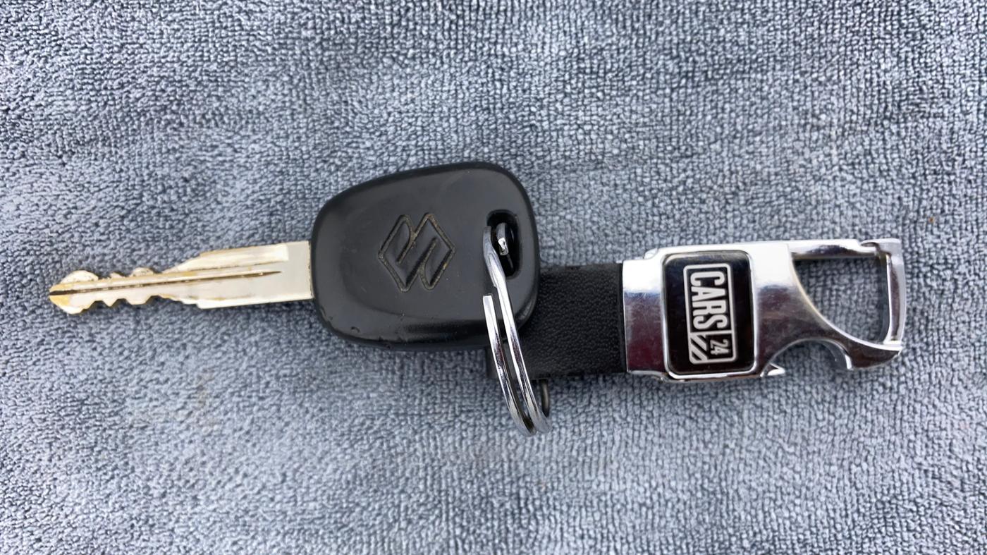 2018 Maruti Wagon R 1.0 LXI CNG, CNG, Manual, 56,476 km, Key Close Up
