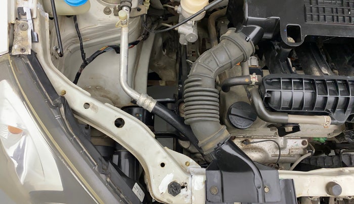 2012 Maruti Alto 800 LXI, Petrol, Manual, 52,602 km, Right headlight - Clamp has minor damage
