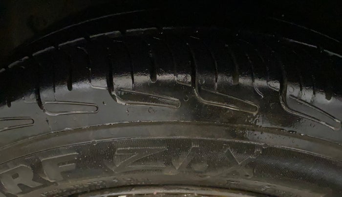 2015 Hyundai Grand i10 SPORTZ 1.2 KAPPA VTVT, Petrol, Manual, 73,497 km, Left Front Tyre Tread