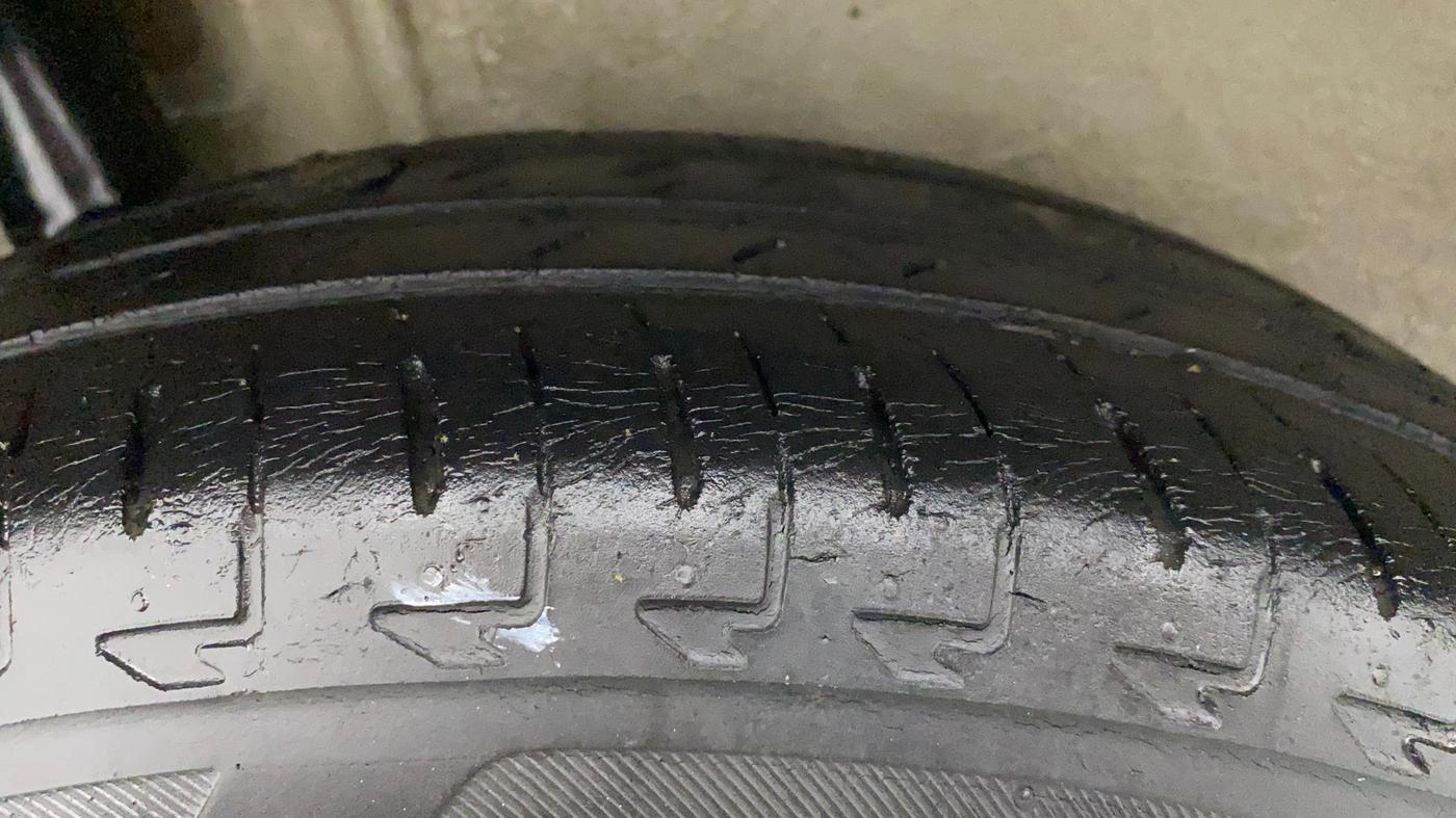 2017 Maruti IGNIS DELTA 1.2, Petrol, Manual, 69,714 km, Right Rear Tyre Tread