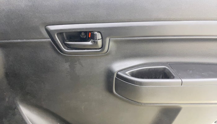 2021 Maruti S PRESSO VXI+, Petrol, Manual, 55,031 km, Driver Side Door Panels Control
