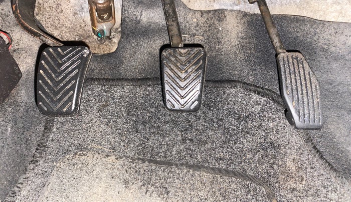 2013 Hyundai Eon ERA +, Petrol, Manual, 61,944 km, Pedals