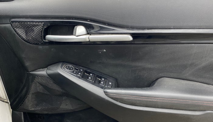 2019 KIA SELTOS GTX AT 1.4 PETROL, Petrol, Automatic, 69,035 km, Driver Side Door Panels Control