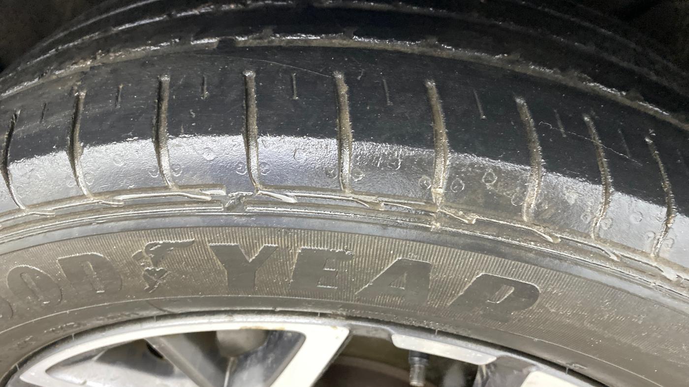 2019 KIA SELTOS GTX AT 1.4 PETROL, Petrol, Automatic, 69,035 km, Right Front Tyre Tread