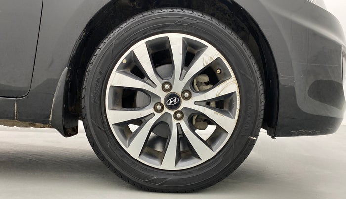 2014 Hyundai Verna FLUIDIC 1.4 VTVT CX, Petrol, Manual, 74,895 km, Right Front Wheel