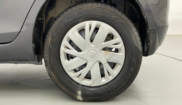 2015 Maruti Swift VXI, Petrol, Manual, 88,278 km, Left Rear Wheel