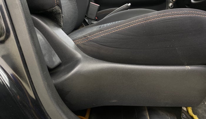 2018 Nissan Micra XL CVT, Petrol, Automatic, 53,328 km, Driver Side Adjustment Panel