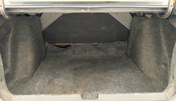 2016 Honda City 1.5L I-VTEC VX CVT, Petrol, Automatic, 1,29,335 km, Boot Inside