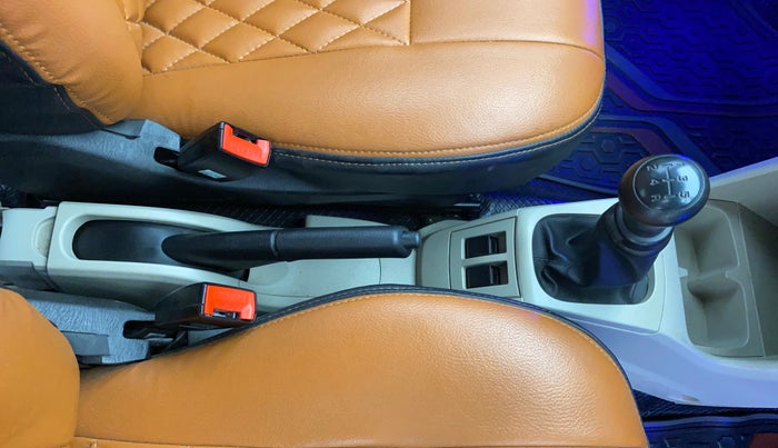 2022 Maruti Alto VXI, Petrol, Manual, 26,927 km, Gear Lever