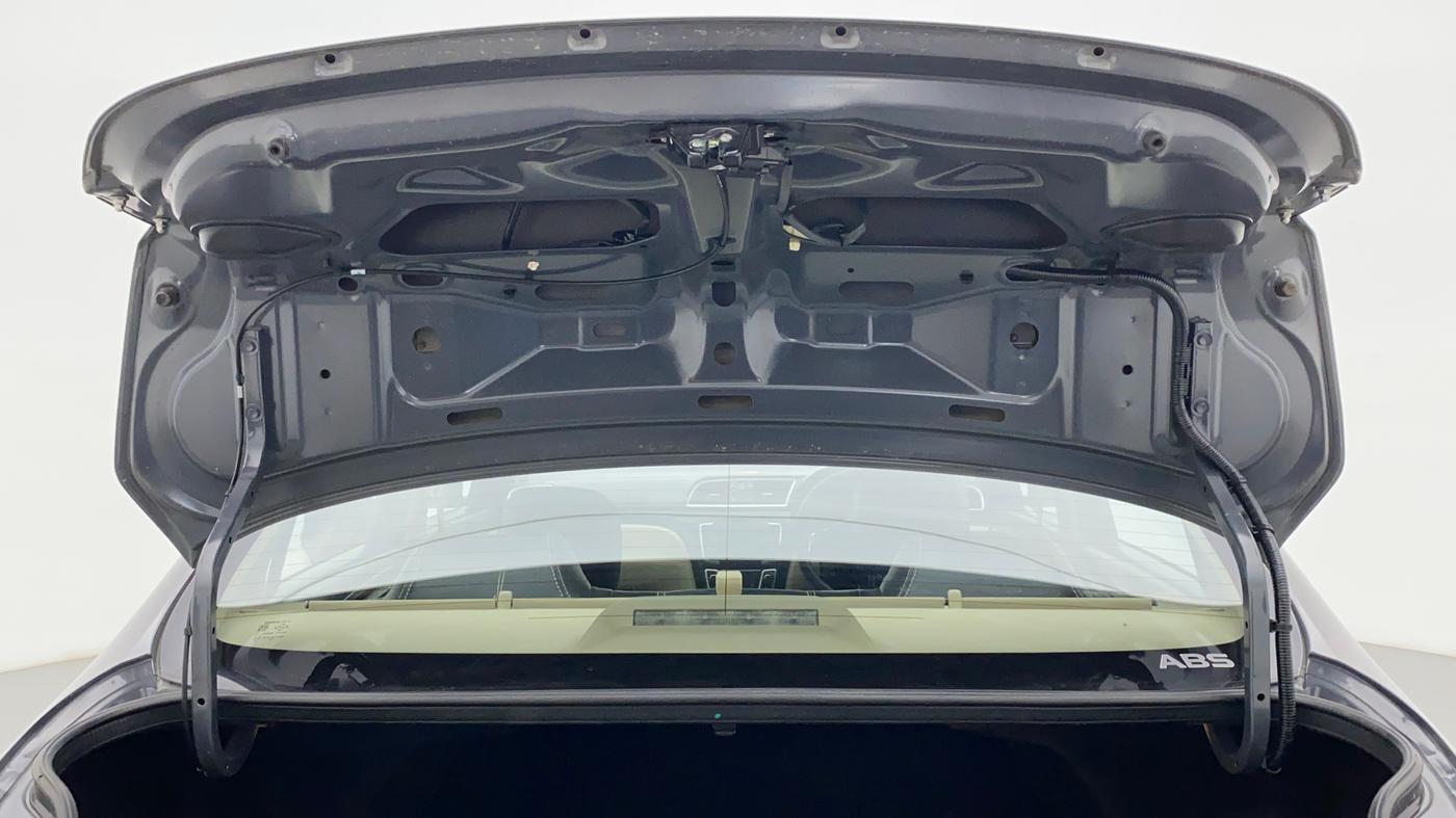 2015 Maruti Ciaz ZXI AT, Petrol, Automatic, 69,937 km, Boot Door Open