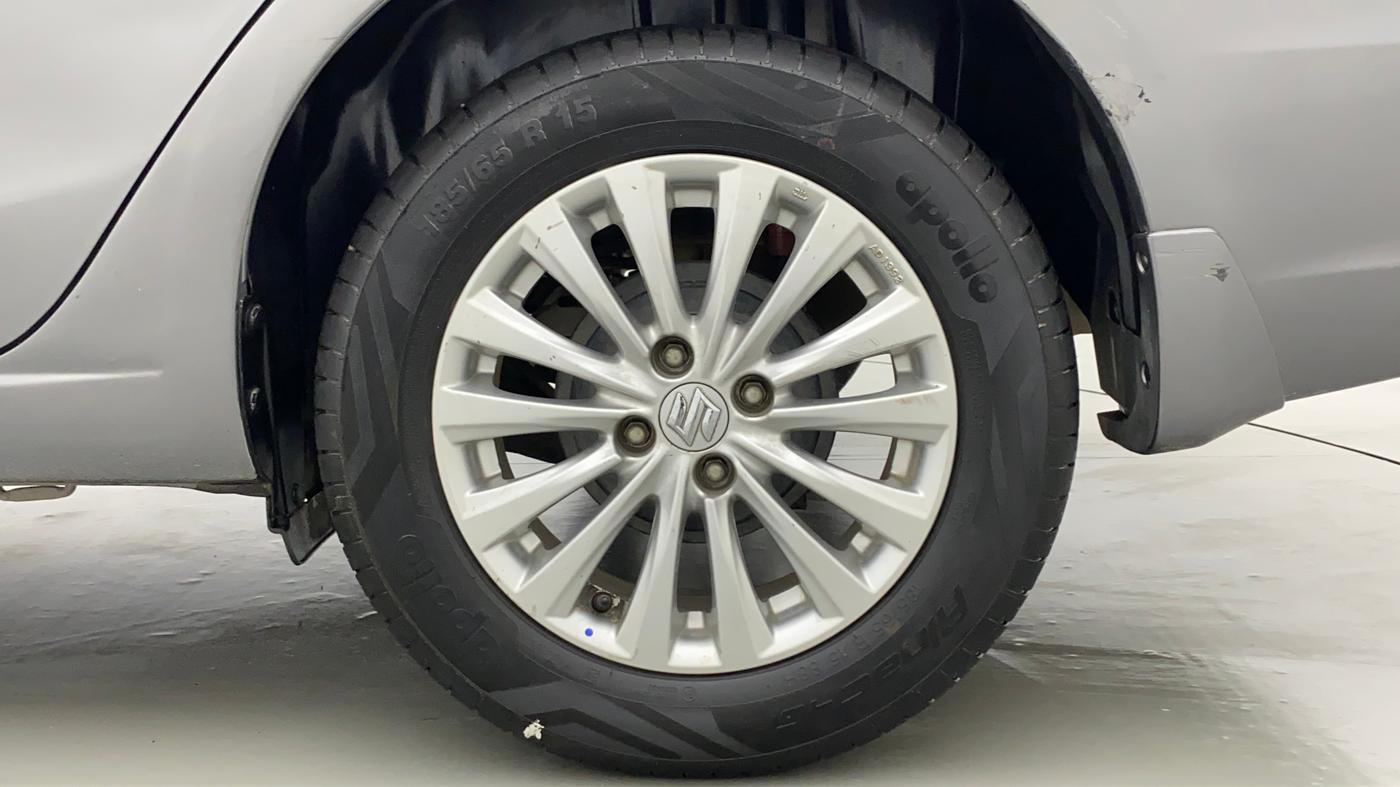 2015 Maruti Ciaz ZXI AT, Petrol, Automatic, 69,937 km, Left Rear Wheel