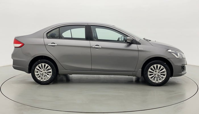 2015 Maruti Ciaz ZXI AT, Petrol, Automatic, 69,937 km, Right Side View