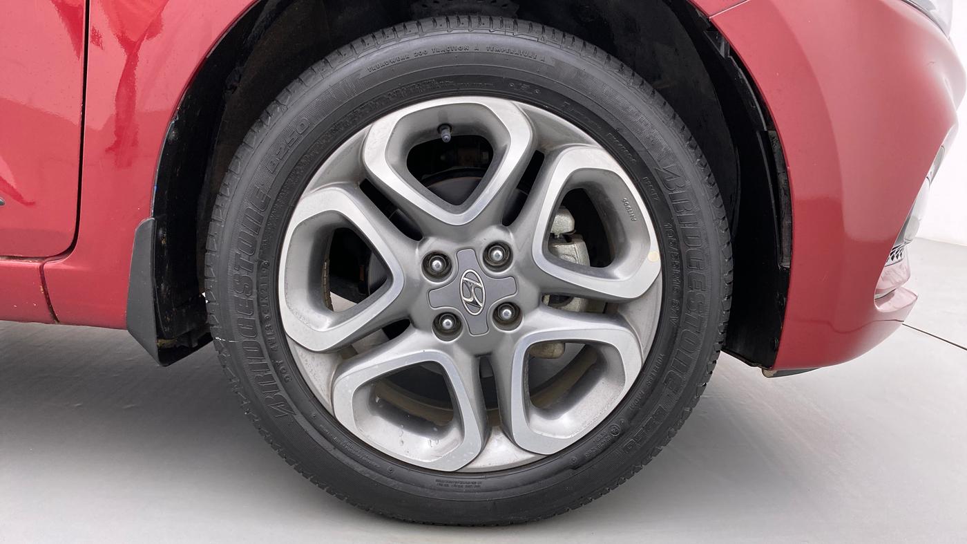 2019 Hyundai Elite i20 ASTA 1.2 (O), Petrol, Manual, 20,526 km, Right Front Wheel