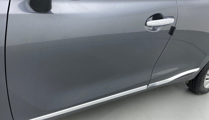 2022 Maruti Baleno SIGMA PETROL 1.2, Petrol, Manual, 33,876 km, Front passenger door - Slightly dented