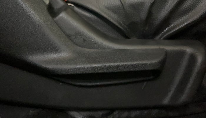 2022 Maruti Celerio VXI CNG, CNG, Manual, 75,202 km, Driver Side Adjustment Panel