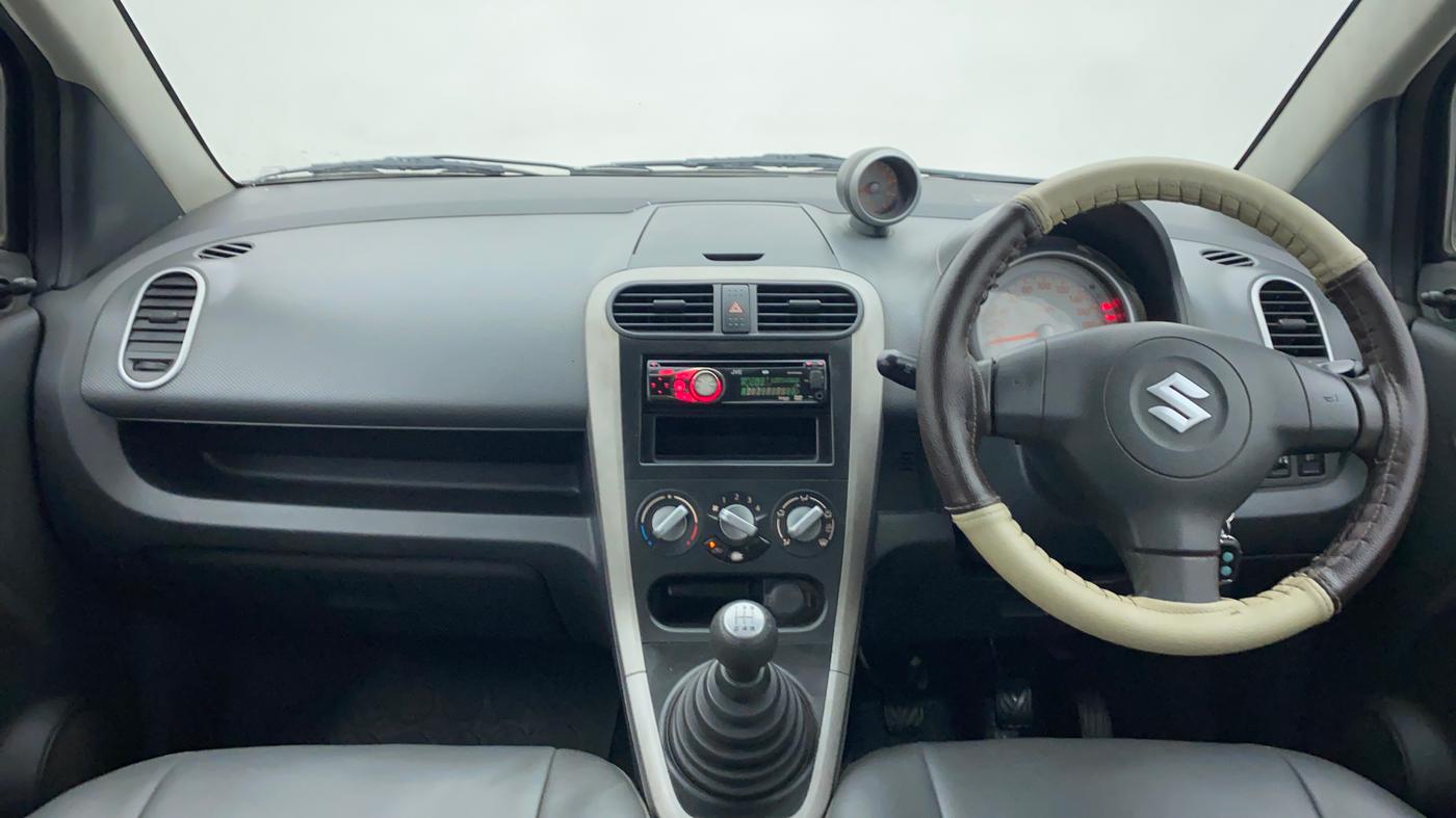 2012 Maruti Ritz VXI, Petrol, Manual, 80,315 km, Dashboard