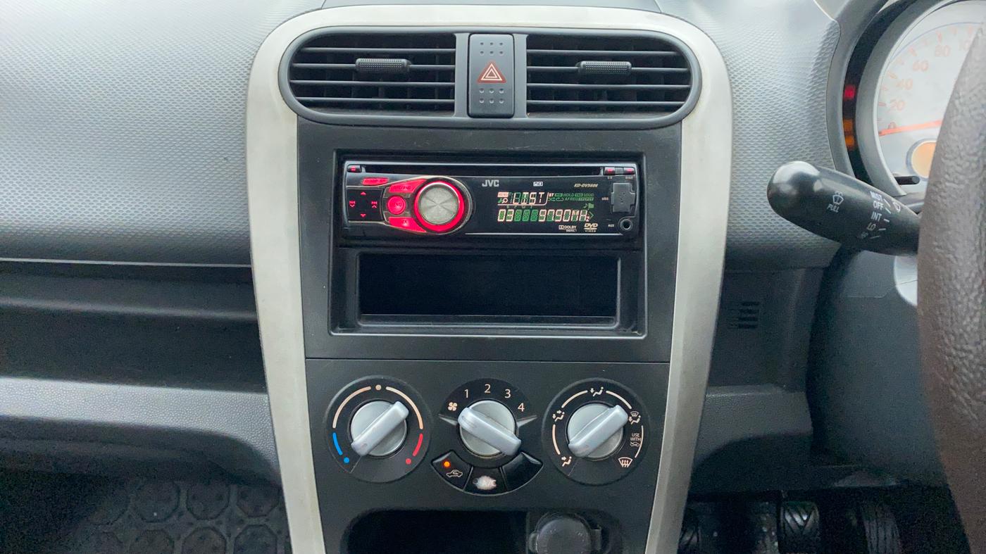 2012 Maruti Ritz VXI, Petrol, Manual, 80,315 km, Air Conditioner