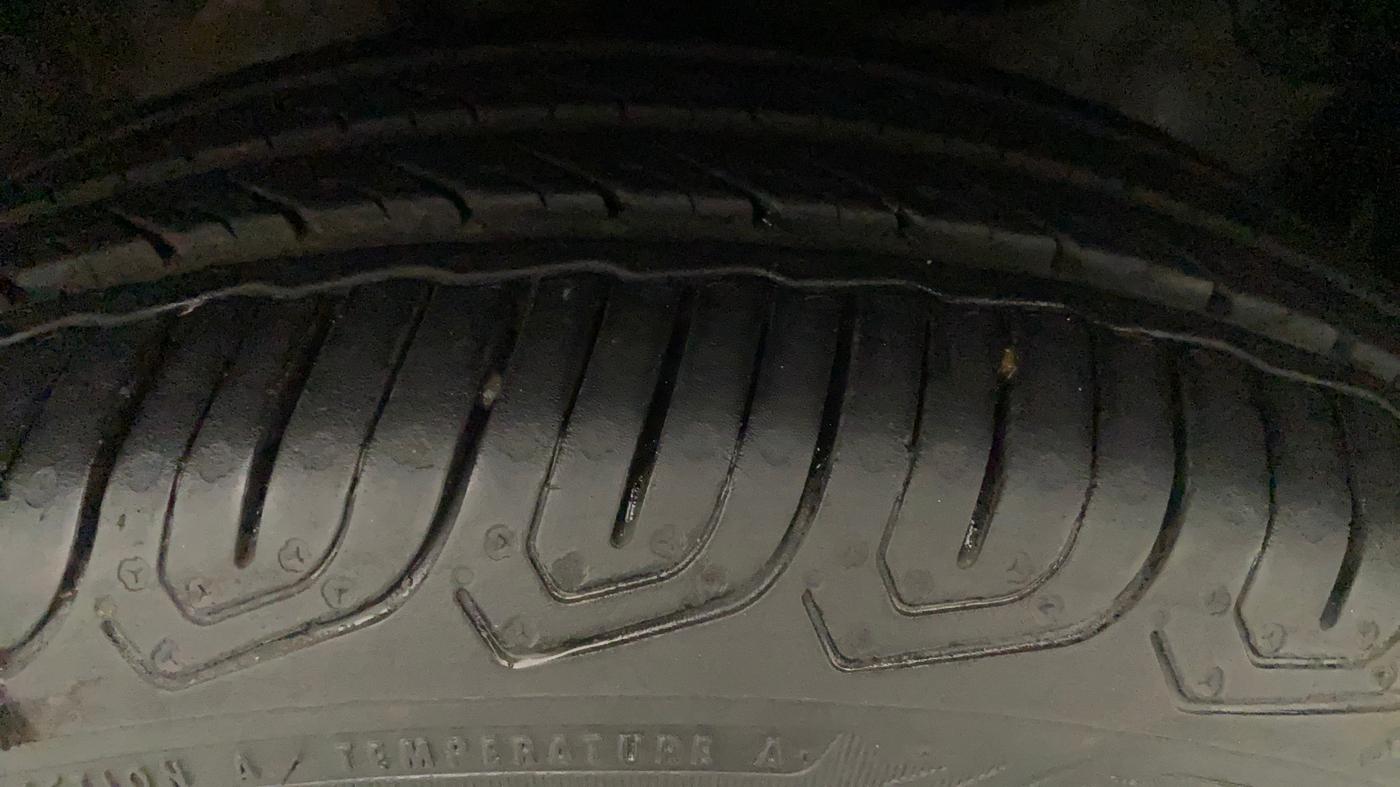 2017 Honda Jazz 1.2L I-VTEC V AT, Petrol, Automatic, 45,662 km, Right Front Tyre Tread