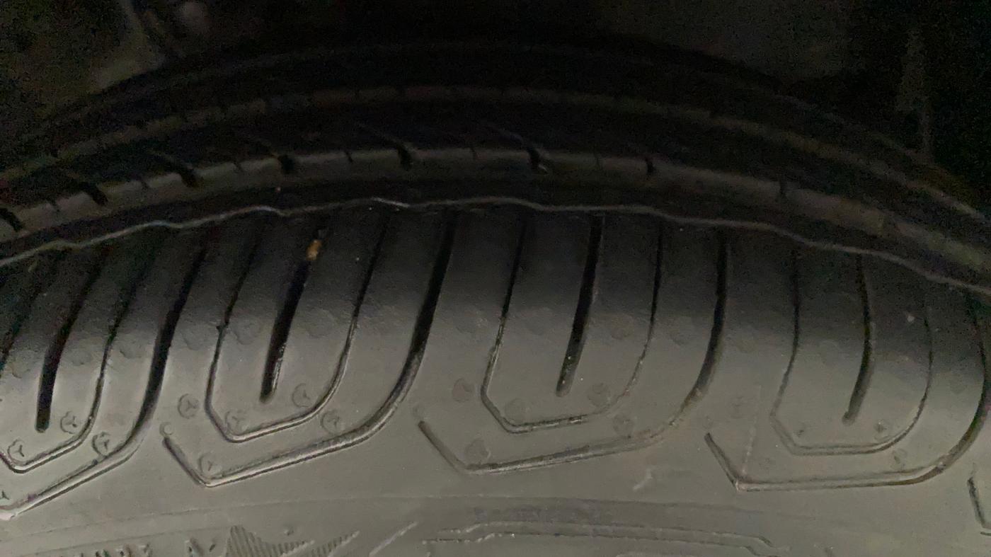 2017 Honda Jazz 1.2L I-VTEC V AT, Petrol, Automatic, 45,662 km, Left Front Tyre Tread
