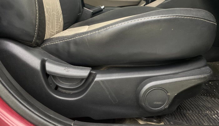 2014 Hyundai Grand i10 ASTA (O) 1.2 KAPPA VTVT, CNG, Manual, 75,911 km, Driver Side Adjustment Panel