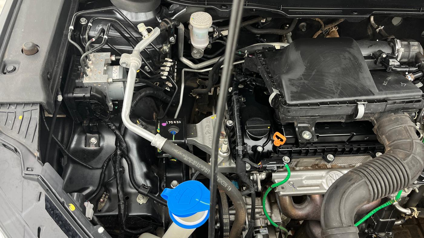 2023 Maruti Grand Vitara ZETA SMART HYBRID, Petrol, Manual, 38,096 km, Engine View - Right