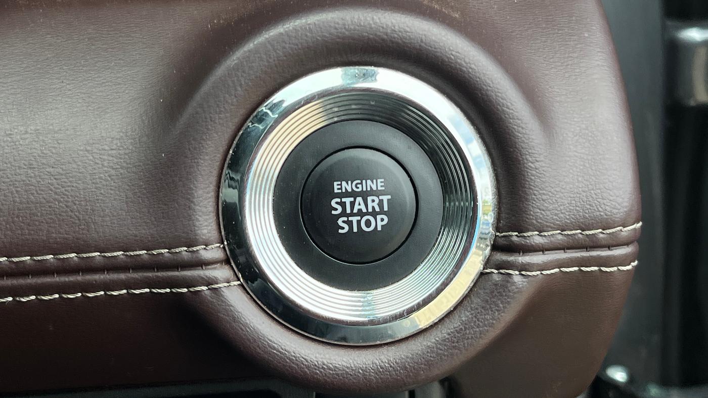 2023 Maruti Grand Vitara ZETA SMART HYBRID, Petrol, Manual, 38,096 km, Keyless Start/ Stop Button