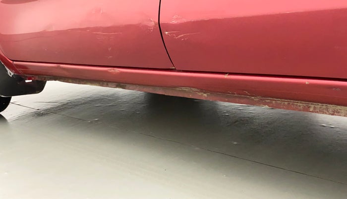 2018 Datsun Redi Go S 1.0 AMT, Petrol, Automatic, 30,777 km, Left running board - Slightly dented