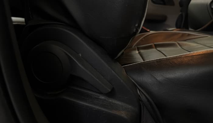 2020 Tata ALTROZ XM PETROL, Petrol, Manual, 52,604 km, Driver Side Adjustment Panel