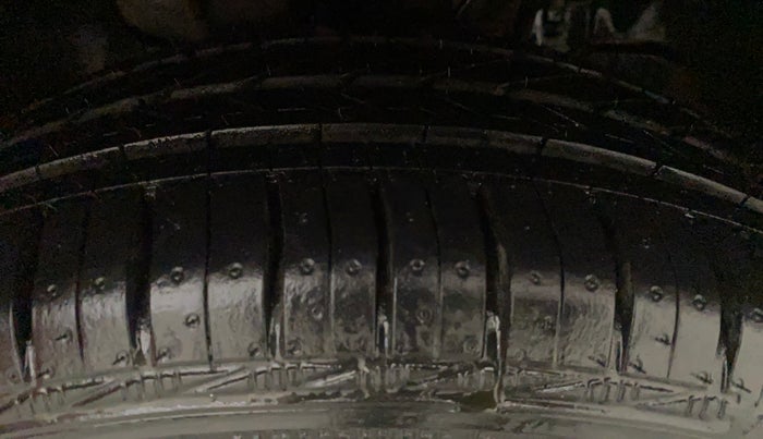2019 Tata Tiago XZA PETROL, Petrol, Automatic, 32,045 km, Left Front Tyre Tread