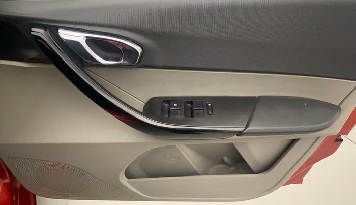 2019 Tata Tiago XZA PETROL, Petrol, Automatic, 32,045 km, Driver Side Door Panels Control