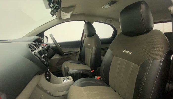 2019 Tata Tiago XZA PETROL, Petrol, Automatic, 32,045 km, Right Side Front Door Cabin