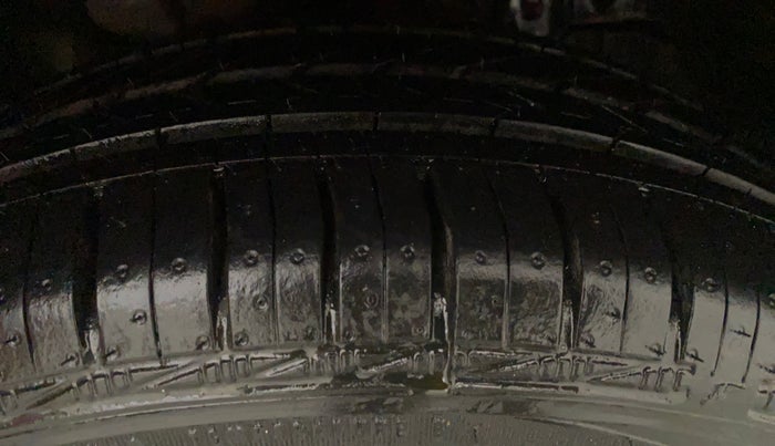 2019 Tata Tiago XZA PETROL, Petrol, Automatic, 32,045 km, Right Front Tyre Tread
