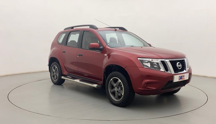 2015 Nissan Terrano XE (D), Diesel, Manual, 66,603 km, Right Front Diagonal