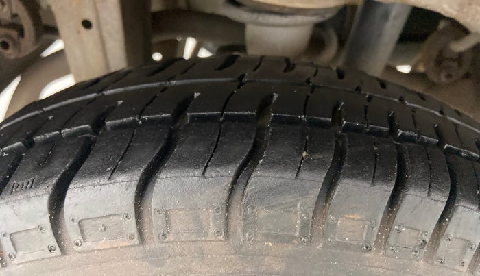 2017 Maruti Alto 800 LXI, Petrol, Manual, 40,977 km, Right Rear Tyre Tread