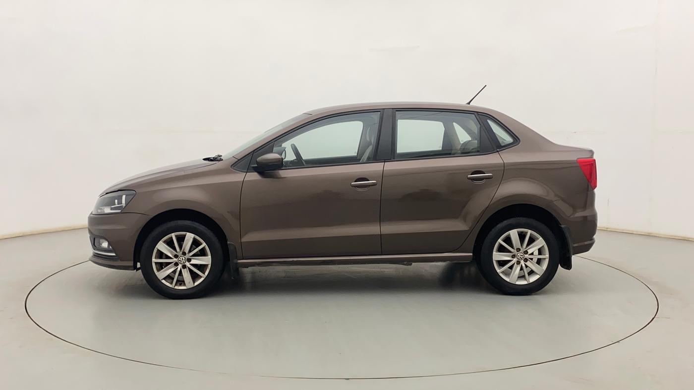 2016 Volkswagen Ameo HIGHLINE1.2L, Petrol, Manual, 61,167 km, Left Side