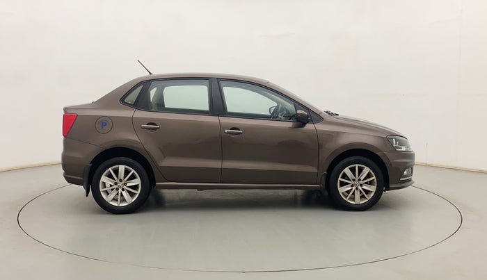 2016 Volkswagen Ameo HIGHLINE1.2L, Petrol, Manual, 61,167 km, Right Side View