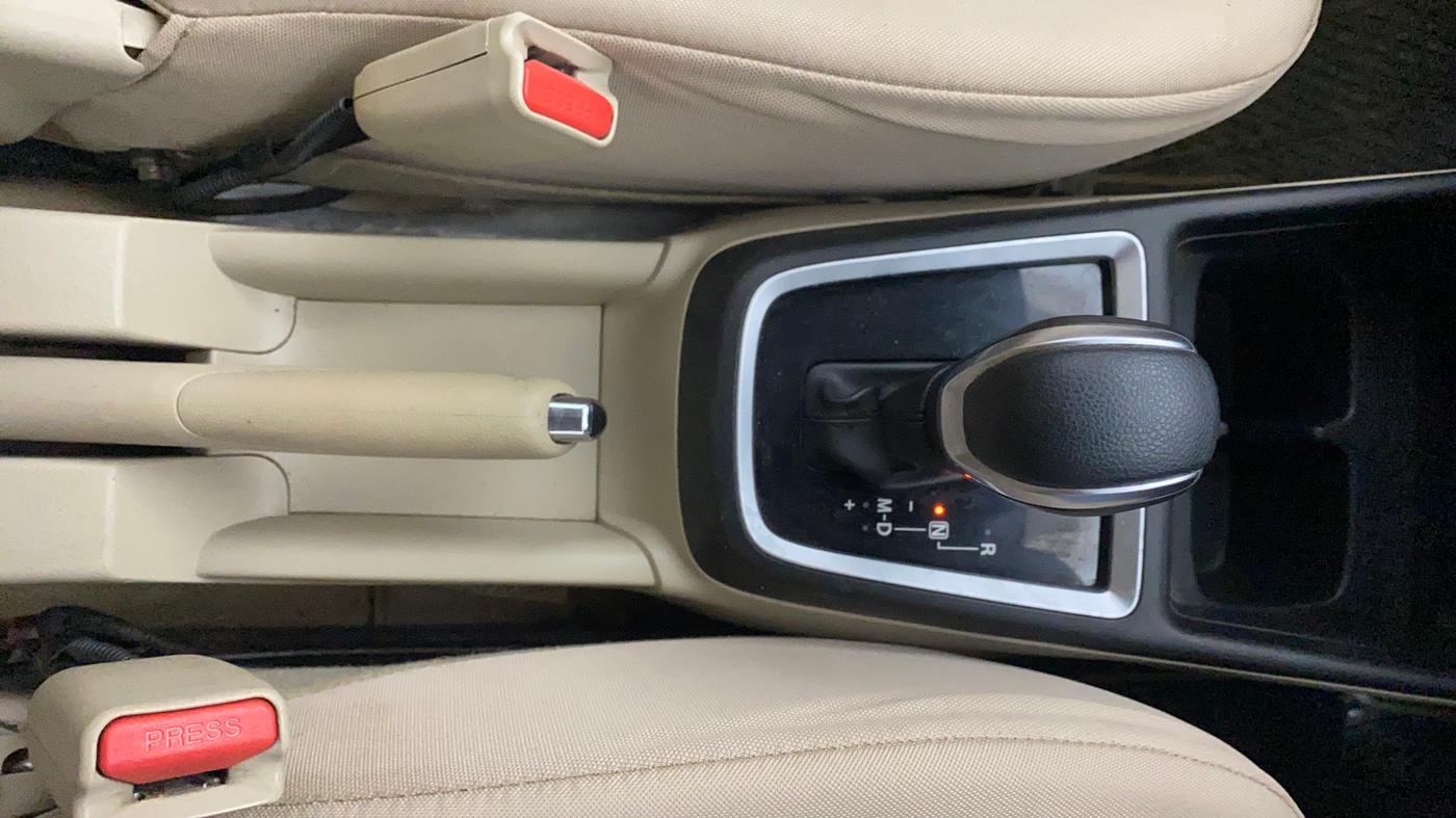 2020 Maruti Dzire VXI AMT, Petrol, Automatic, 52,101 km, Gear Lever