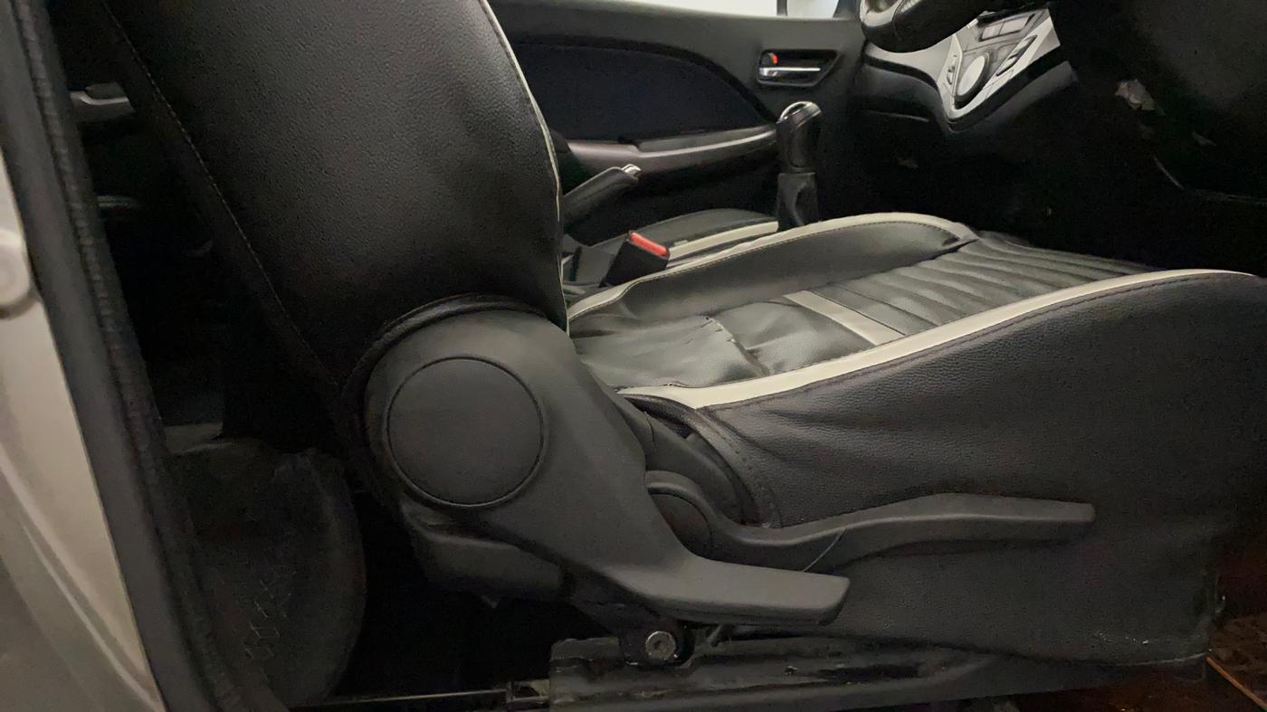 2020 Maruti Baleno ZETA PETROL 1.2, Petrol, Manual, 8,853 km, Driver Side Adjustment Panel