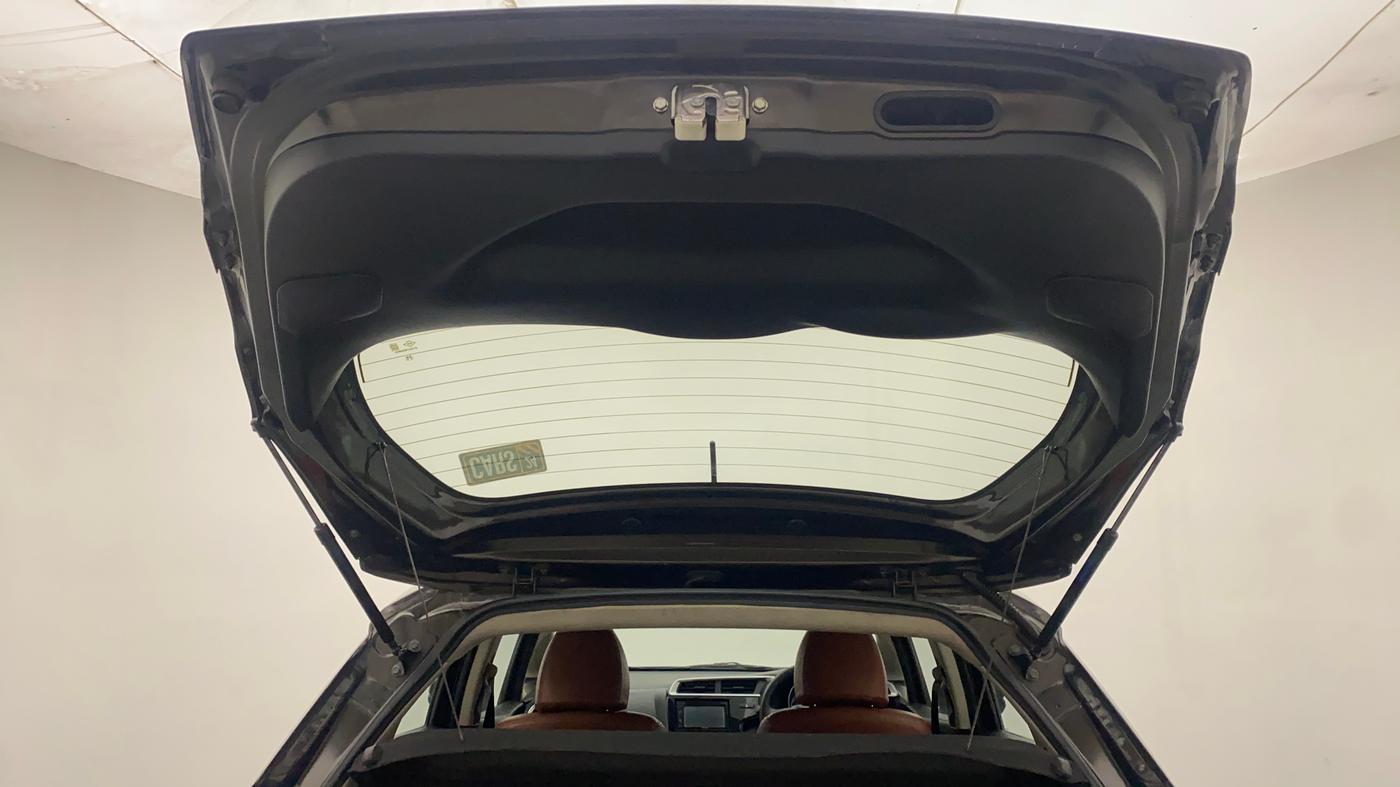 2018 Honda WR-V 1.2L I-VTEC VX MT, Petrol, Manual, 45,572 km, Boot Door Open