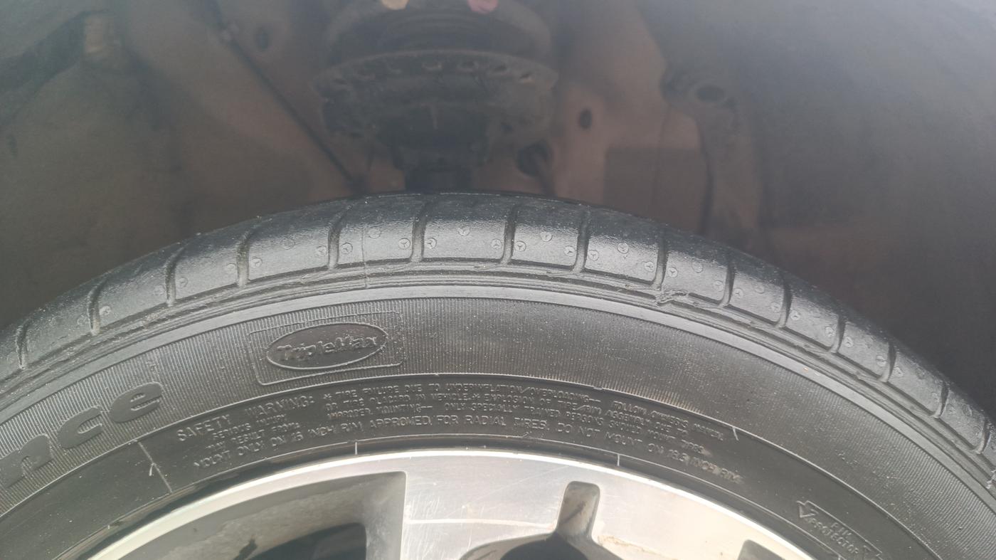 2016 Hyundai i20 Active 1.2 SX, Petrol, Manual, 90,718 km, Right Front Tyre Tread