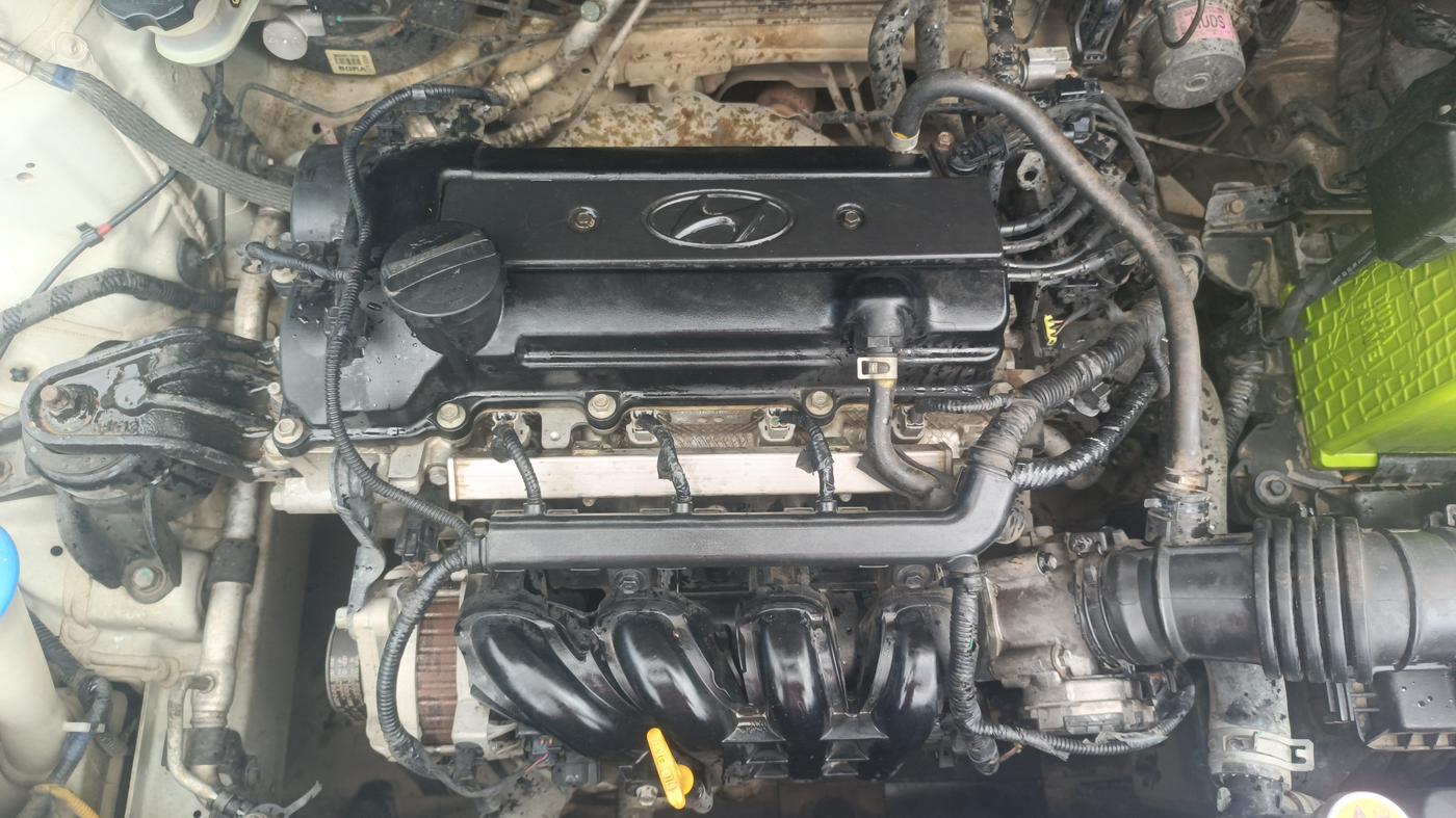 2016 Hyundai i20 Active 1.2 SX, Petrol, Manual, 90,718 km, Engine View
