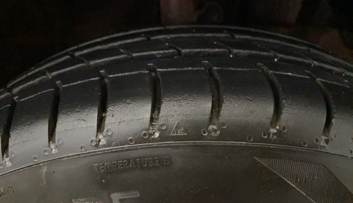 2019 Honda Amaze 1.2L I-VTEC S, Petrol, Manual, 49,019 km, Right Front Tyre Tread